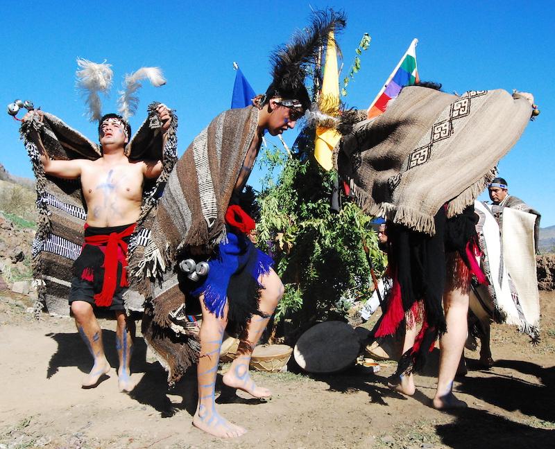 ¿Fiestas de año nuevo en Junio y otro feriado más?